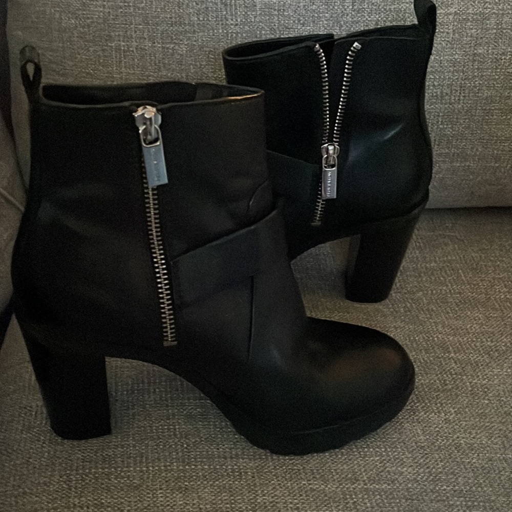 Booties - Picture 3 of 4